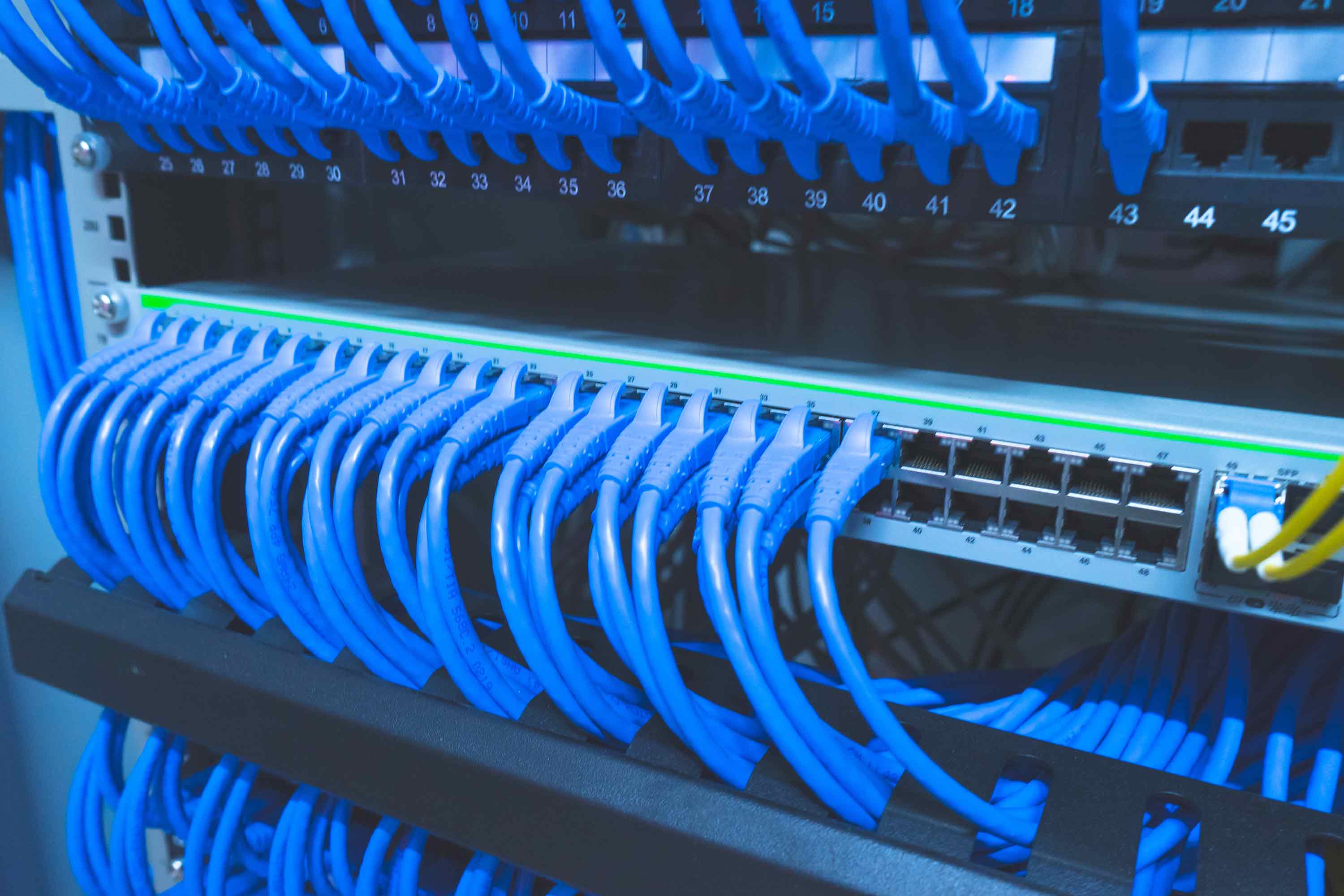 7 Best Practices for Simplifying Data Center Cable Management with DCIM  Software